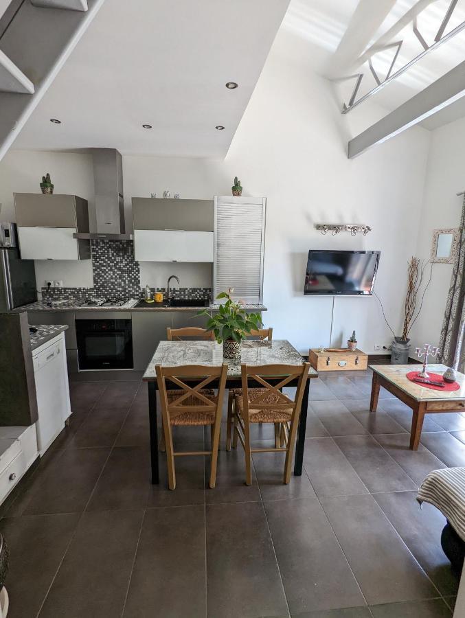 Ferienwohnung El Padre Y El Hijo D Elne Exterior foto