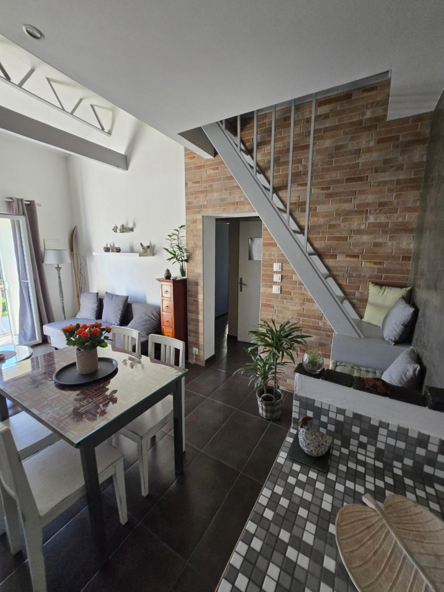 Ferienwohnung El Padre Y El Hijo D Elne Exterior foto